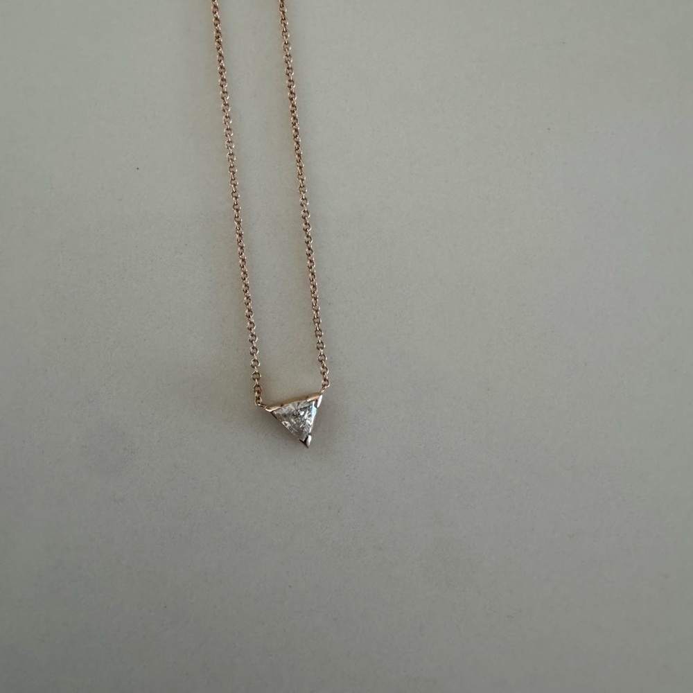 Vrai & Oro 14k Rose Gold Trillion Diamond Pendant Necklace